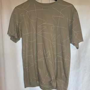 UNIQLO Men's Size Small Patterned T-Shirt Collaboration
